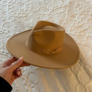 Wide brim fedora hat new